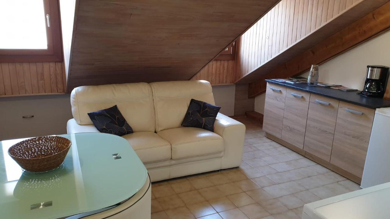 Embrun Cosy Apartment Екстериор снимка